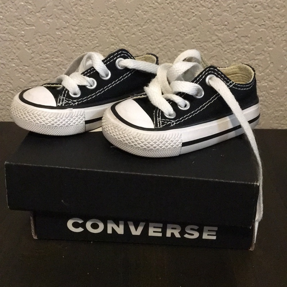 Infant Converse (size 2(